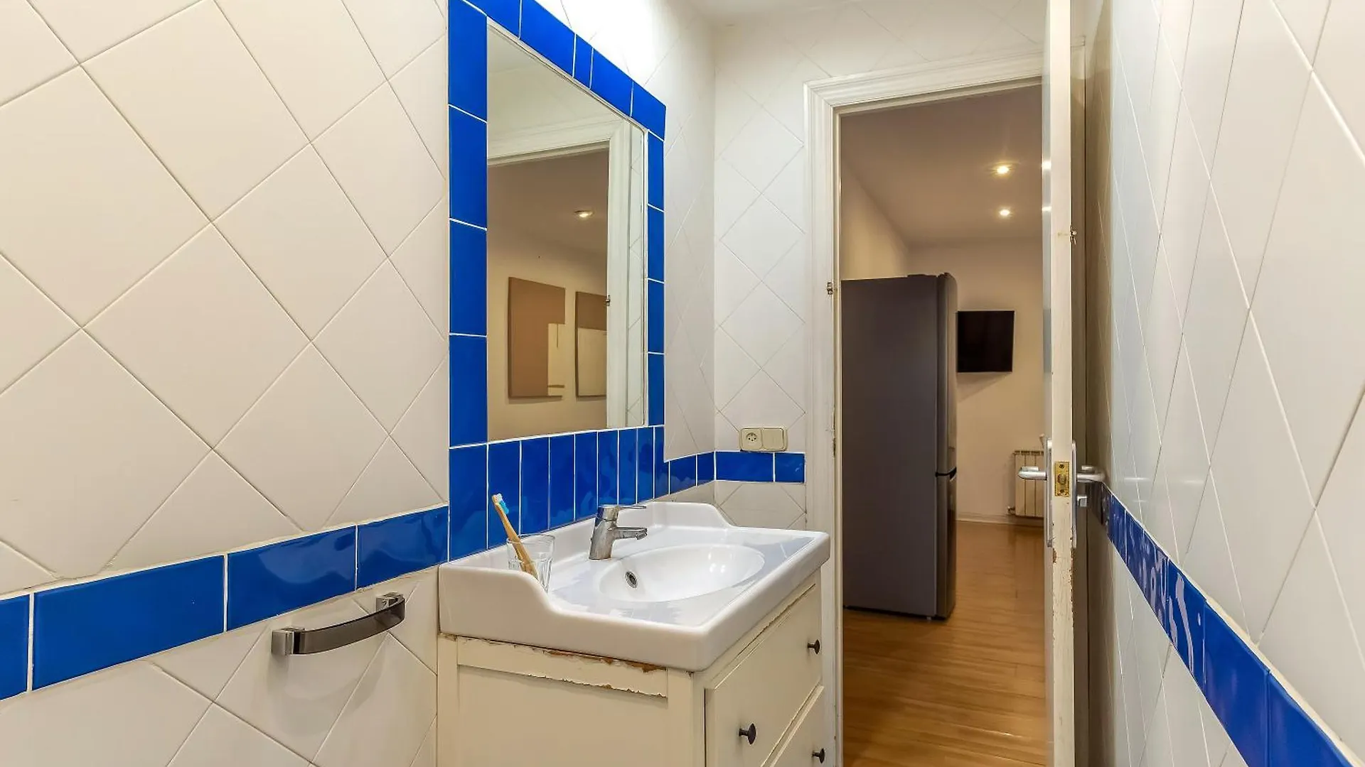 Canela Homes Barcelona Charming 0*,  Испания