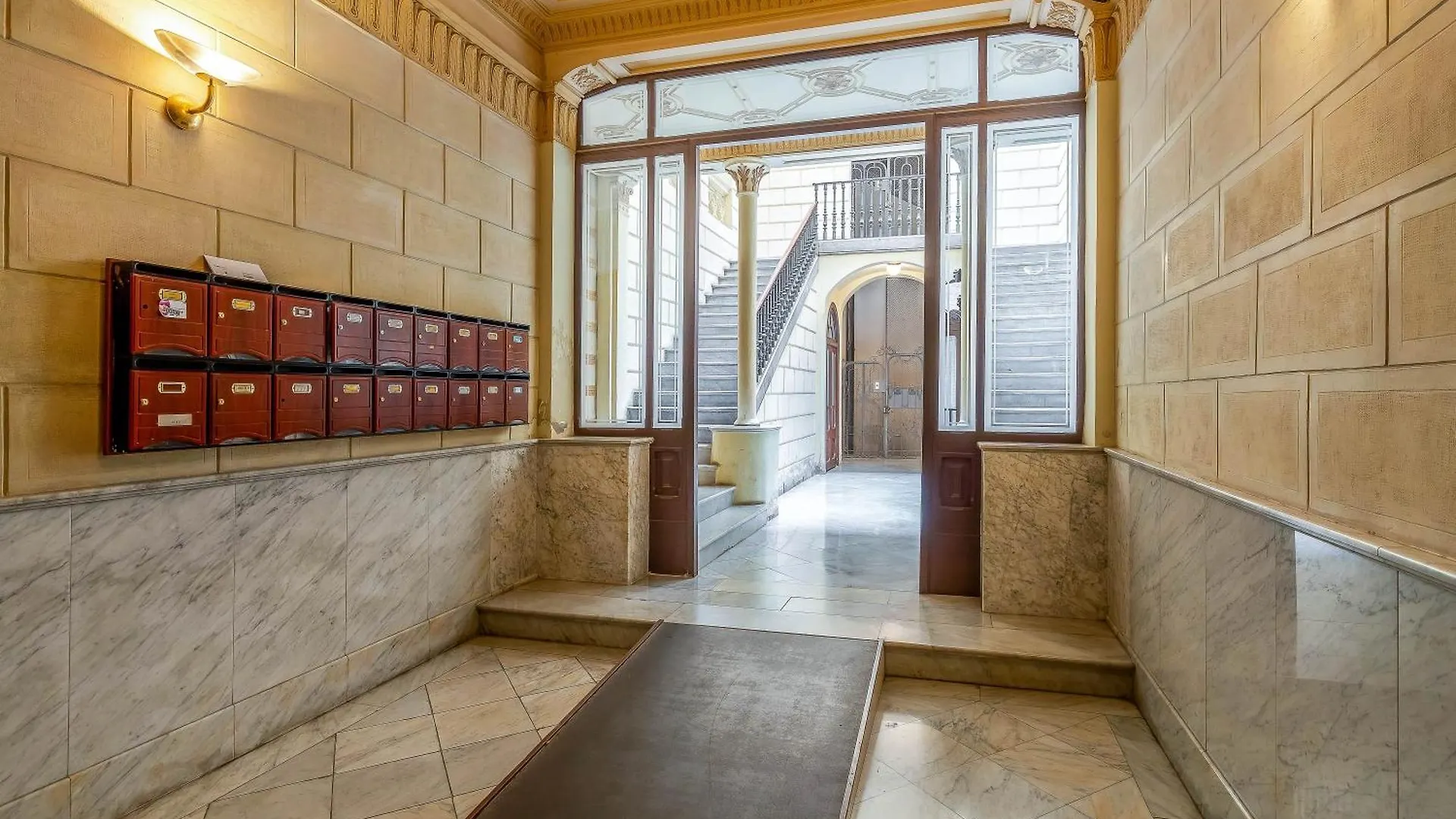 Canela Homes Barcelona Charming 0*,  Испания