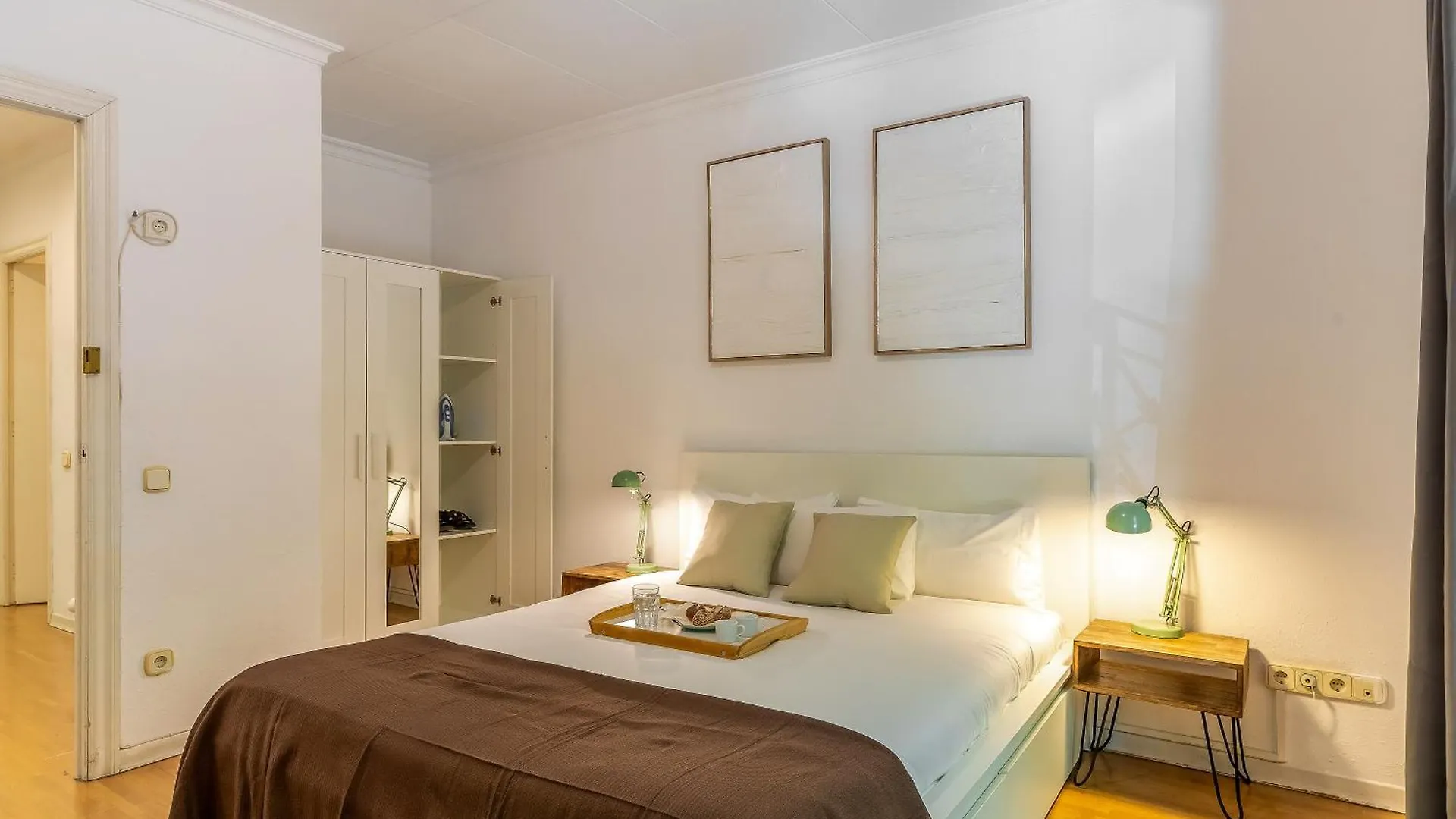 Canela Homes Barcelona Charming 0*,  Испания